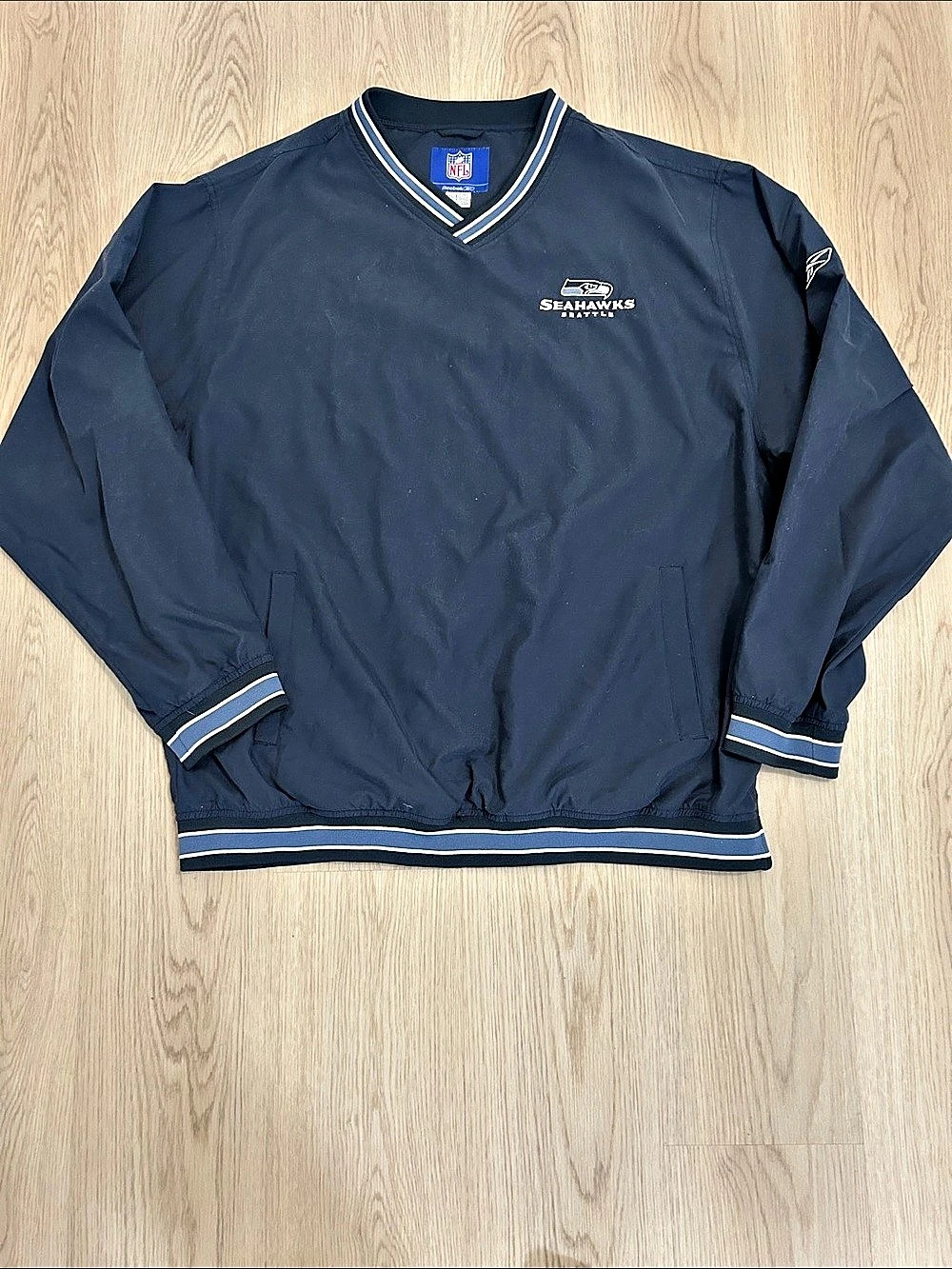 Y2K Reebok NFL Seattle Seahawks pullover Jacket Navy/White Size XL